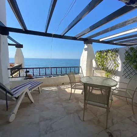 Beachfront Calahonda